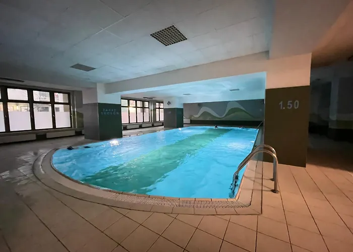 Apartman Superior Bukowinska, Studio, Pool & Gym! Metro Wilanowska, Garage Parking! 24h Reception! Varsó