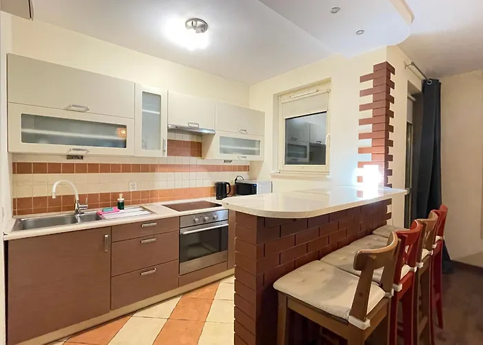 Superior Bukowinska, Studio, Pool & Gym! Metro Wilanowska, Garage Parking! 24h Reception! *