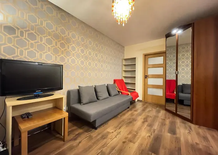 Superior Bukowinska, Studio, Pool & Gym! Metro Wilanowska, Garage Parking! 24h Reception! Varsó