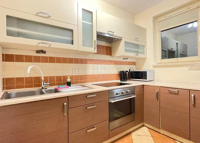 Superior Bukowinska, Studio, Pool & Gym! Metro Wilanowska, Garage Parking! 24h Reception! Apartman *